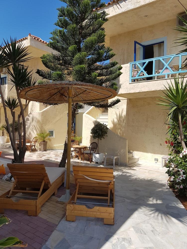Galazio Apts And Suites By Estia. Analipsi  Esterno foto